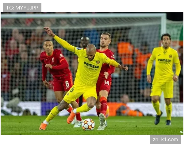 比利亚雷亚尔俱乐部组织球员前往当地医院,探望患病儿童 比利亚雷亚尔俱乐部组织球员前往当地医院,探望患病儿童